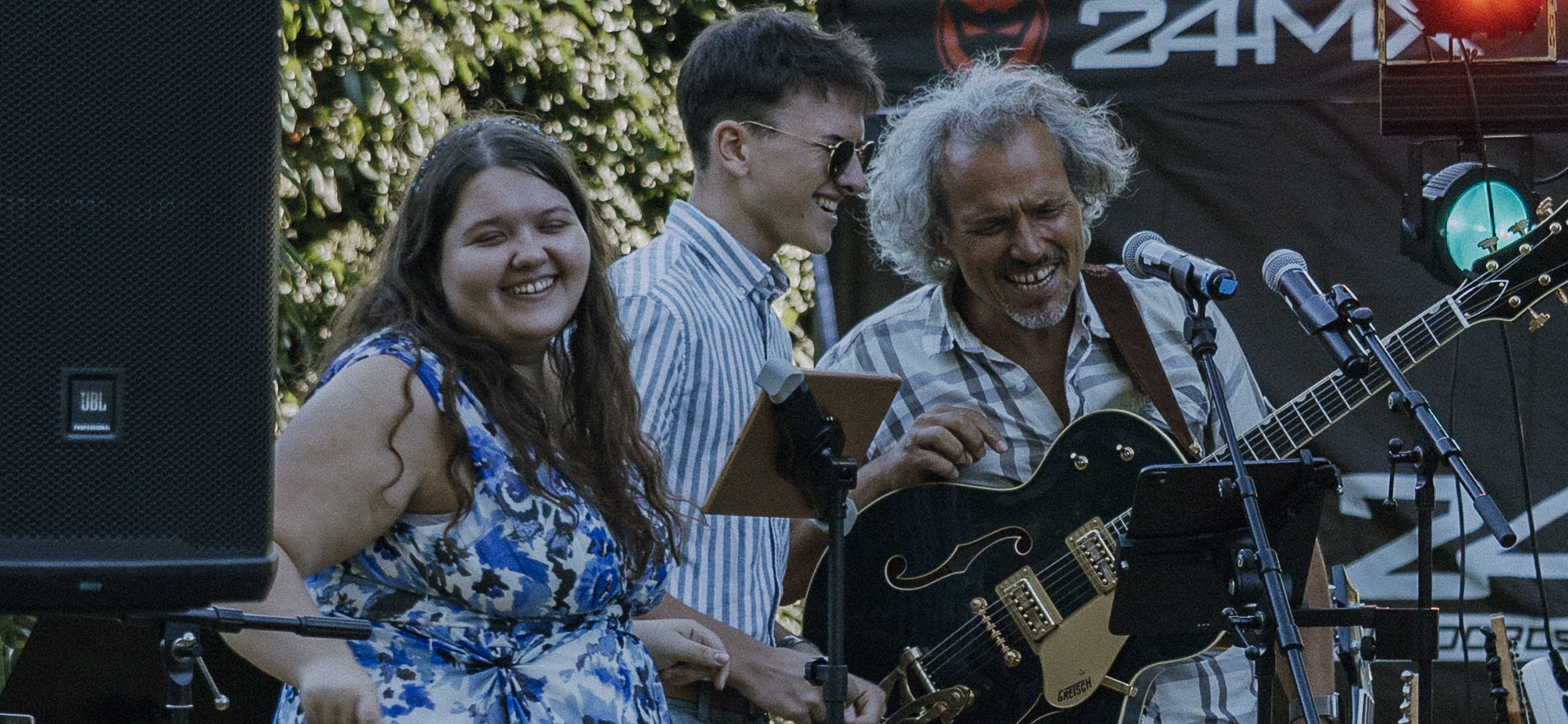 singer microphone stage